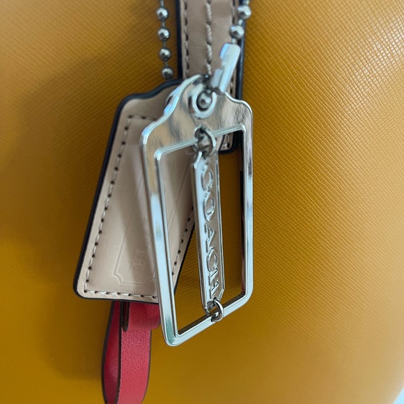 Coach Tote - xl Large - Picture 6 of 6